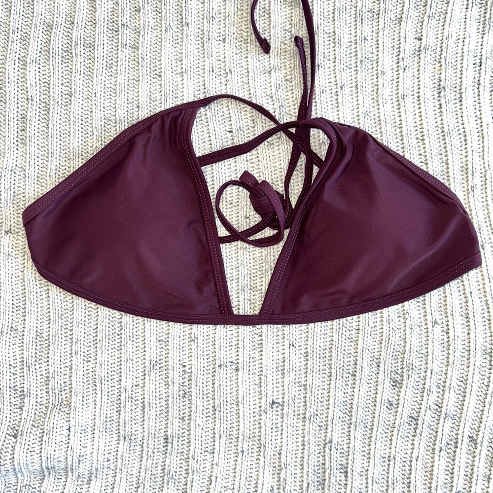 Lily Minimal Bikini Top